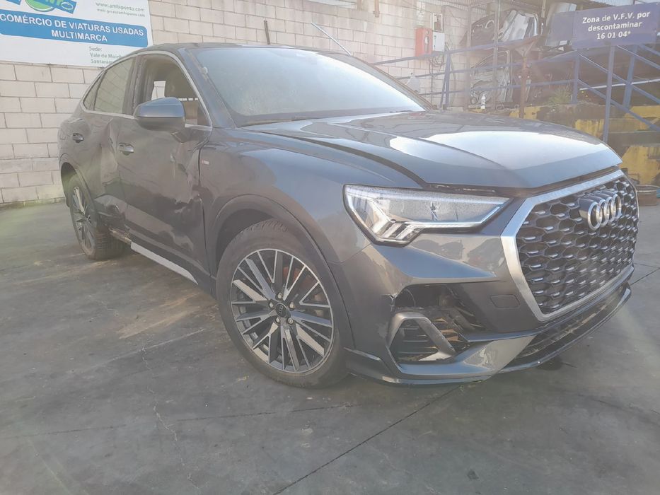 Para peças AUDI Q3 (F3B)