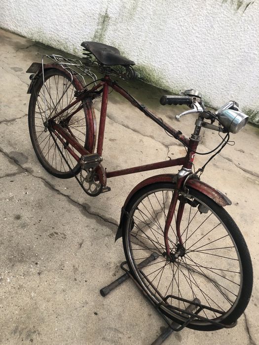 Bicicleta antiga pasteleira roda 26