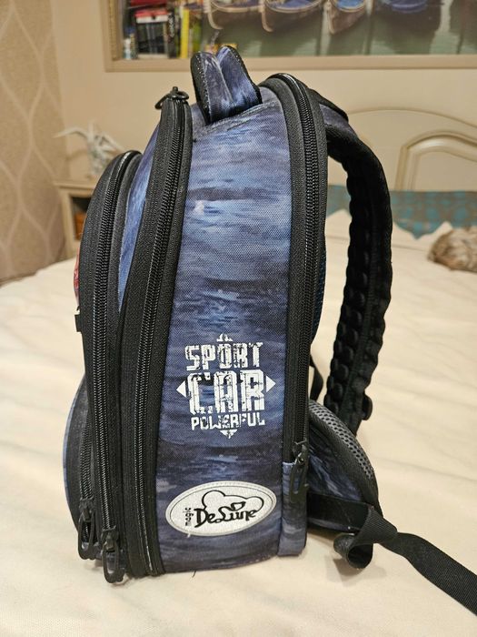 Рюкзак для школы.