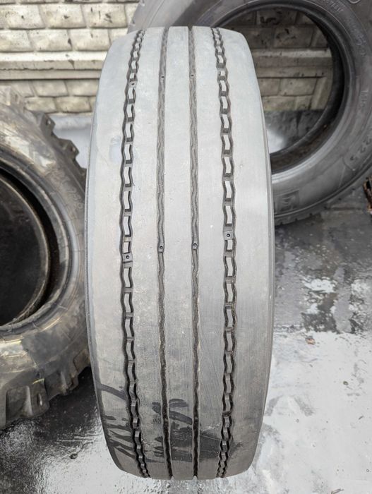 295/80R22.5 Michelin X Coach Z przód