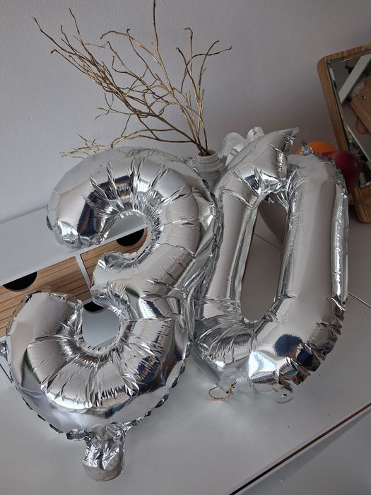 Balony na 30 urodziny srebrne