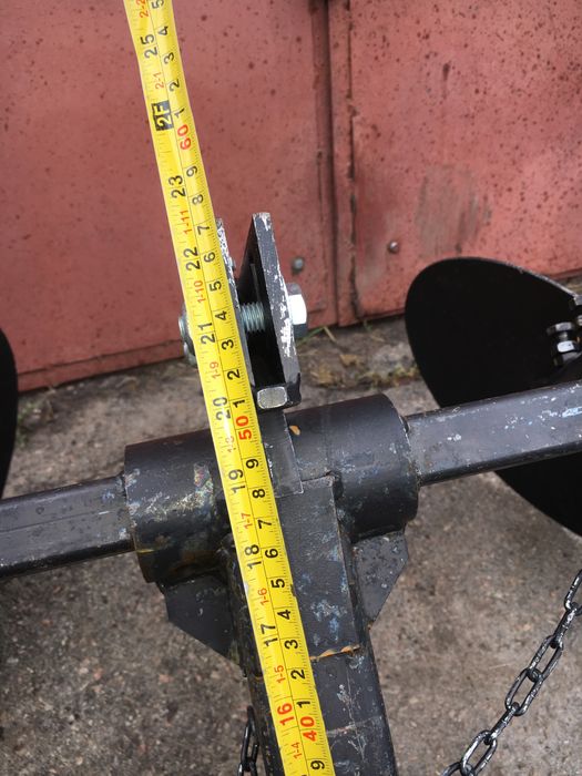 Дисковий підгортач під мотоблок.