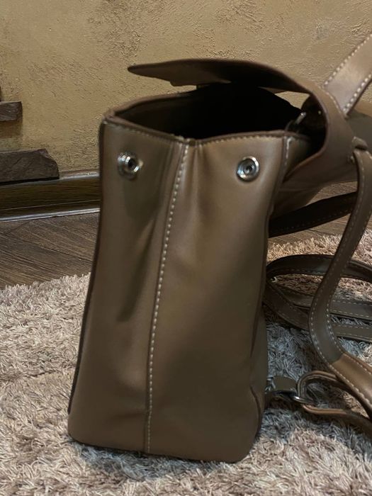 Рюкзак (сумкка)жіночий