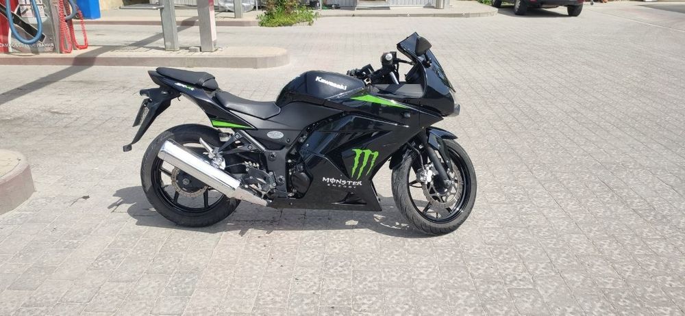 Продам Kawasaki ninja 250