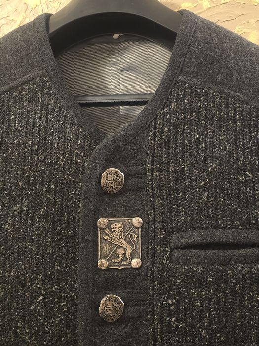Elegancka niemiecka bavarska wełniana kamizelka myśliwska M.