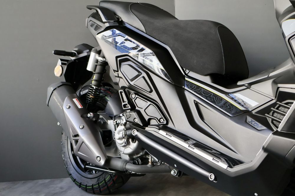 Keeway xdv 300 ( valor chave na mão)