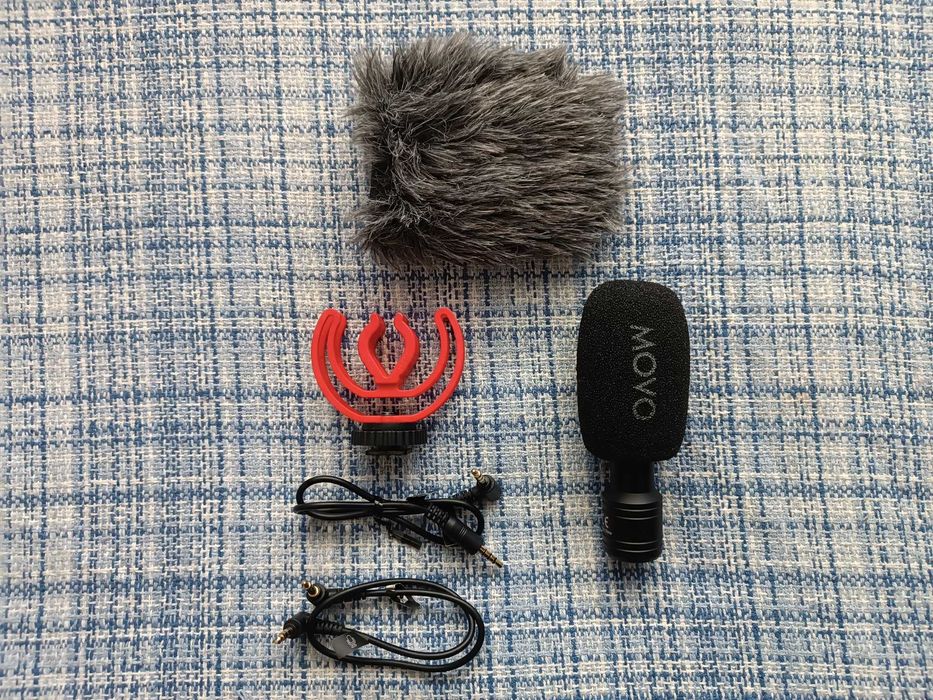 Microfone Movo VXR10 Pro (para câmeras ou smartphones)