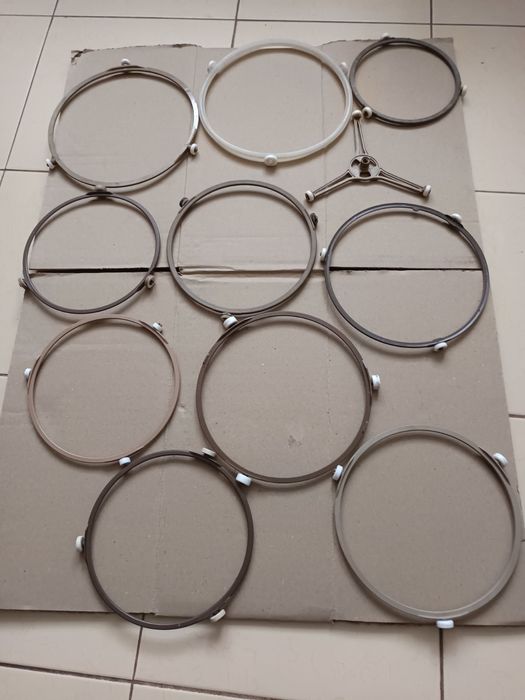 Ролики, тарелка для микроволновки.