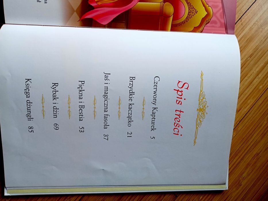 Książka z bajkami w twardej oprawie