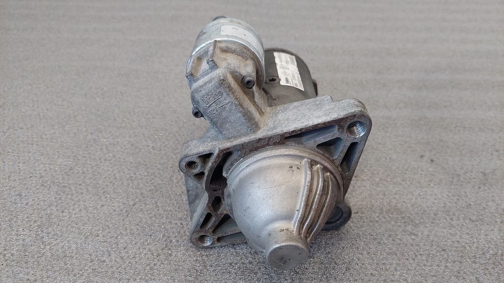 Motor de arranque RENAULT Master III (FV)