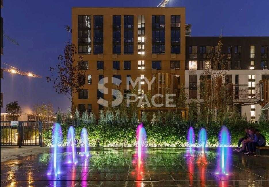 Нивки, Файна Таун, Шевченківський,Салютна