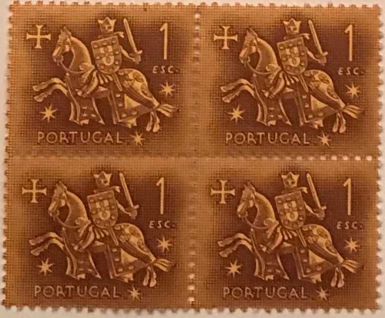Quadra de selos novos de 1$00 - Rei D. Dinis - 1953