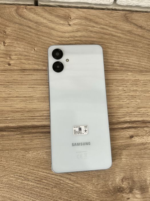 Samsung Galaxy A06 4/128 GB — ідеальний стан, повний комплект