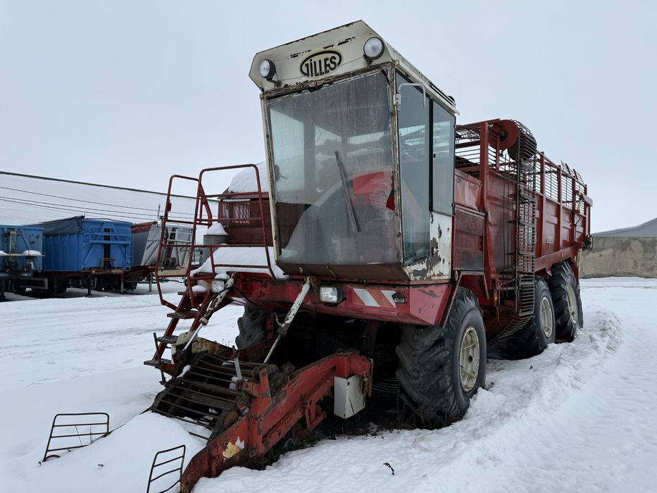 Продам бурячаний перегрузчик Gilles Gitrag 300