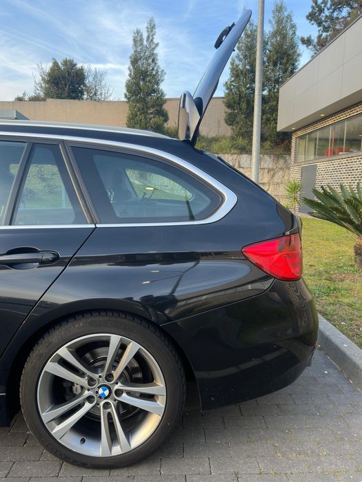 Bmw 320d Sport Line AUT