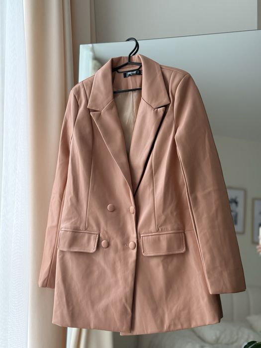 Шкіряний персиковий шкіряний піджак Moschino M-L