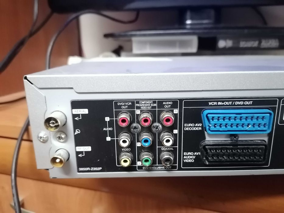 Magnetowid VHS Targa DPV5200X ( LG) Pilot HIFI Stereo COMBO