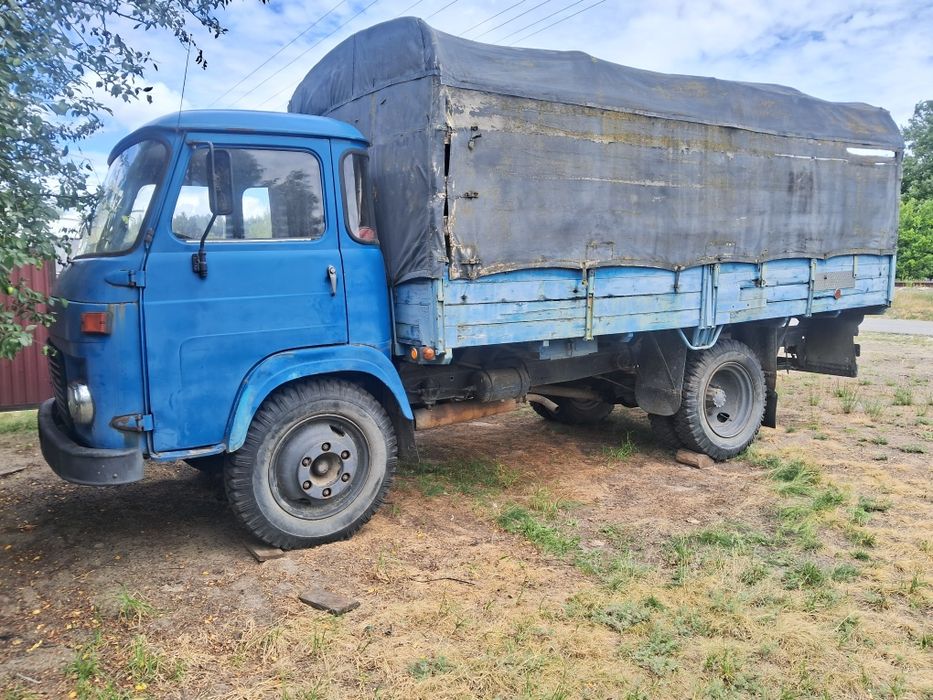 Продам авію 31 на ходу ризина в доброму стані