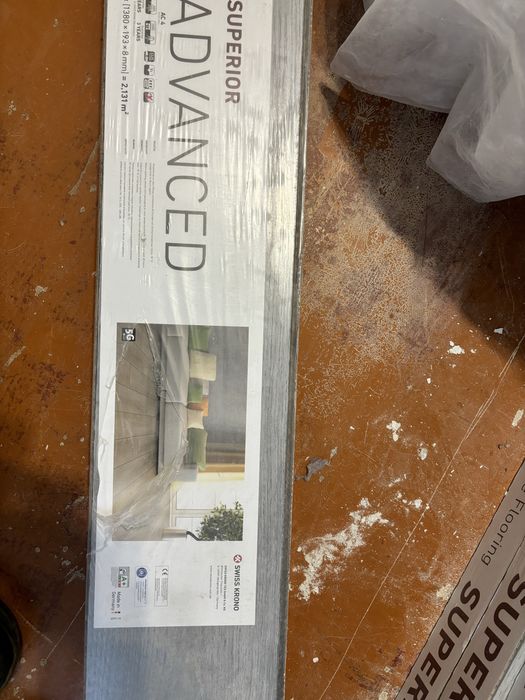 Продам ламинат новый