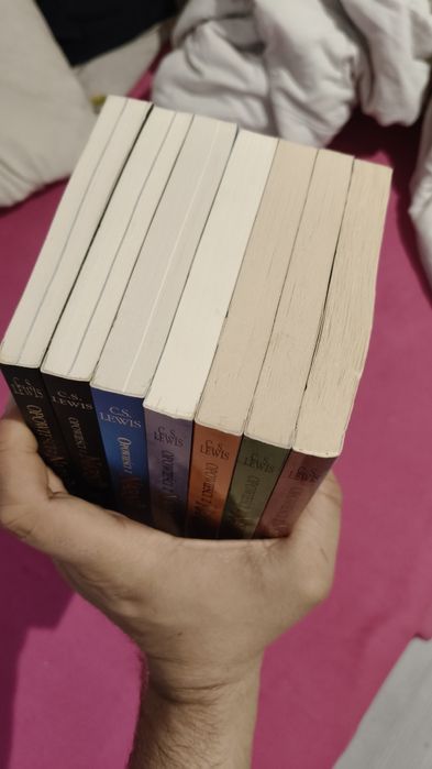 Cała seria Opowieści z Narnii (7 tomów)