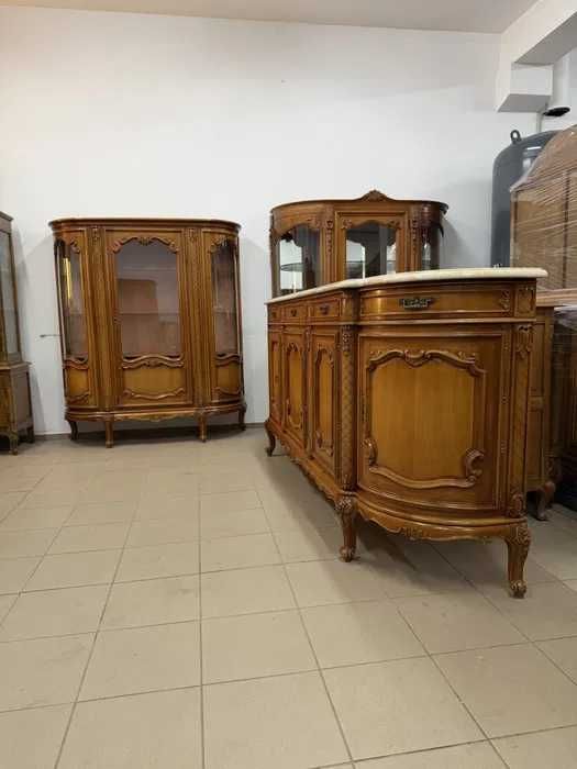Elegancki zestaw włoskich mebli - komoda i witryna. Transport cały kraj