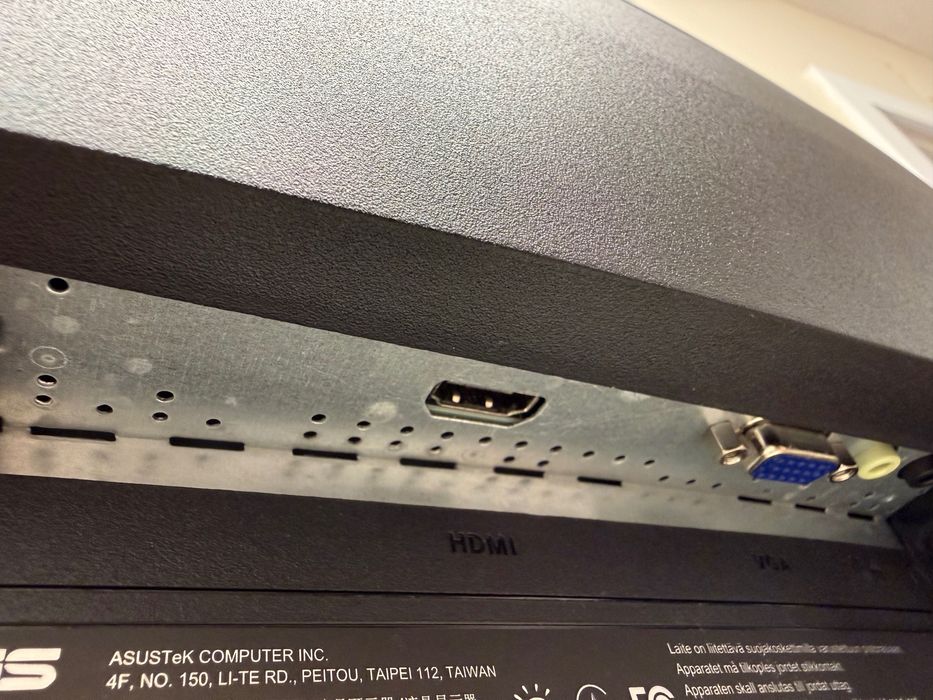 Monitor Asus VA326H 31.5" LED 144Hz Curvo