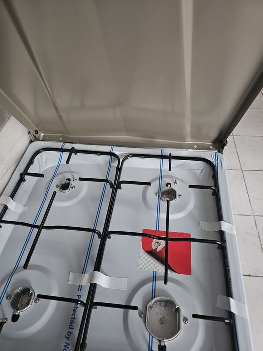 Fogão Kunft cinzento