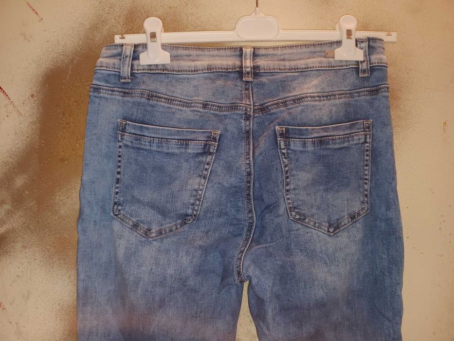 Jeansy skinny Amisu 30