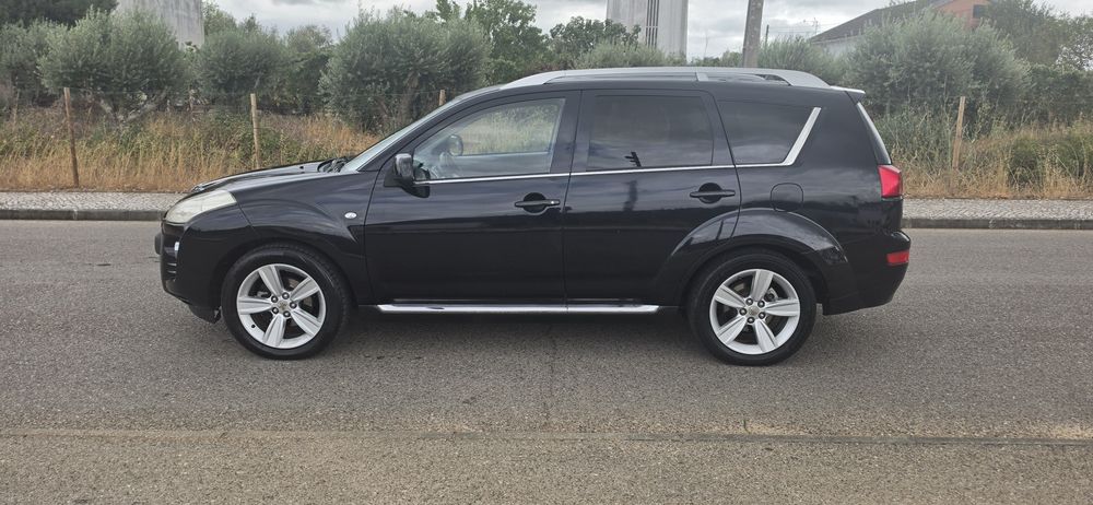 Peugeot 4007 2.2 HDI 7 lugar.