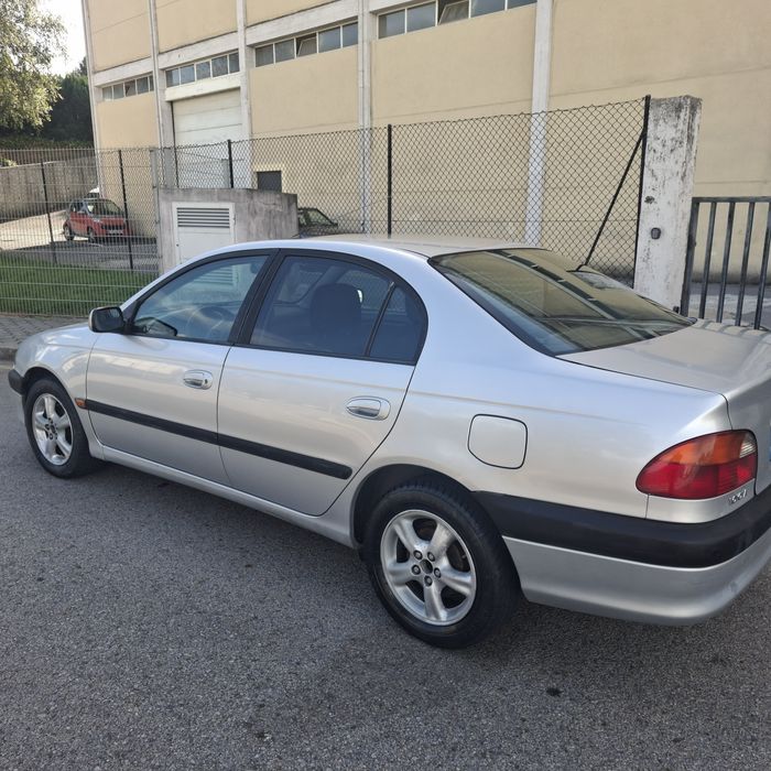 Toyota Avensis 1.6 161.000km