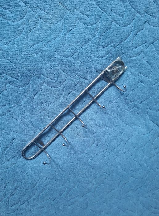 Wieszak łazienkowy na ręczniki 31cm