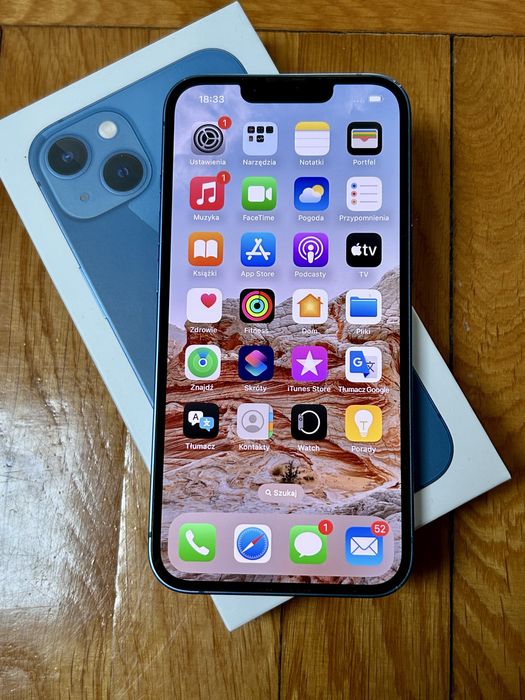 Telefon iPhone 13 128gb bateria 72% duzo etui pełen komplet