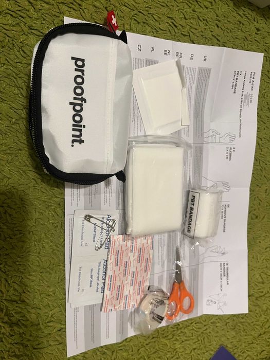 NOWA mini Apteczka w pokrowcu