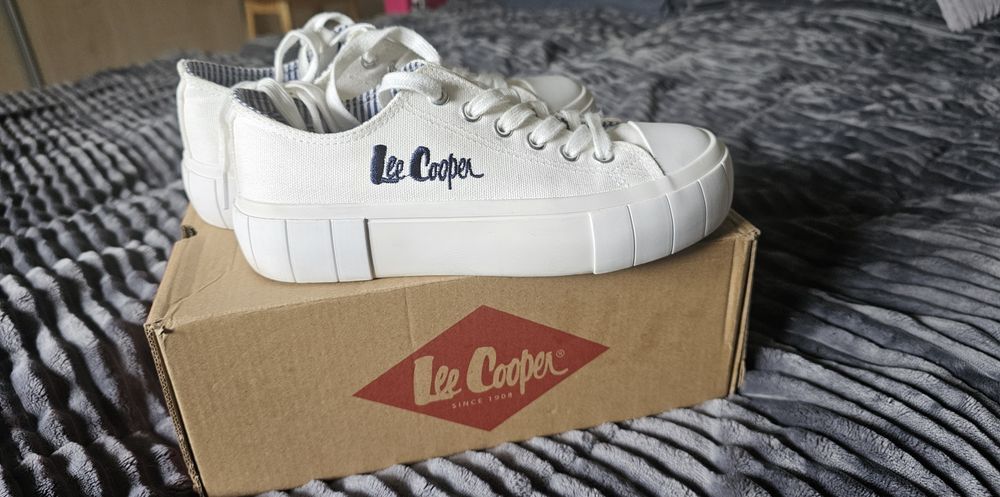 Trampki Lee Cooper biało granatowe rzm.36 gruba podeszwa