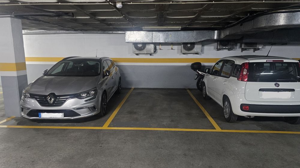 Parqueamento automóvel