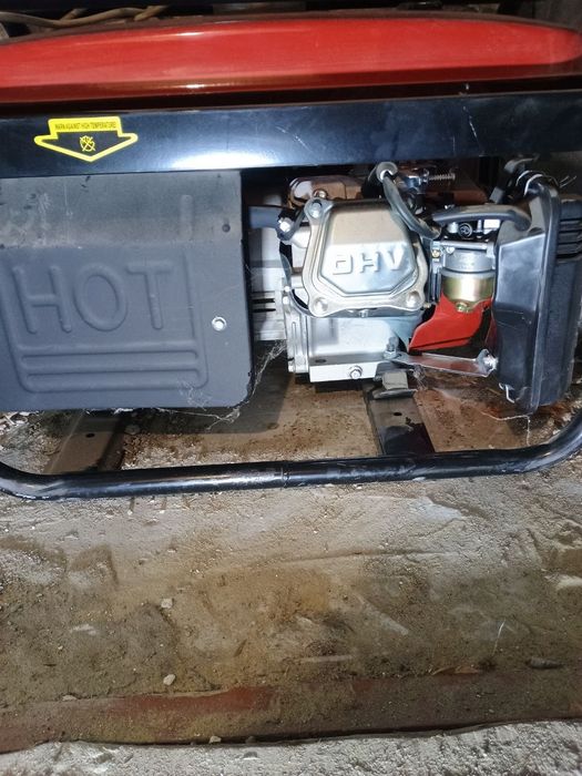 Продам бензо-генератор Ticer