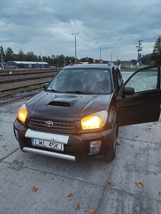 Toyota RAV-4