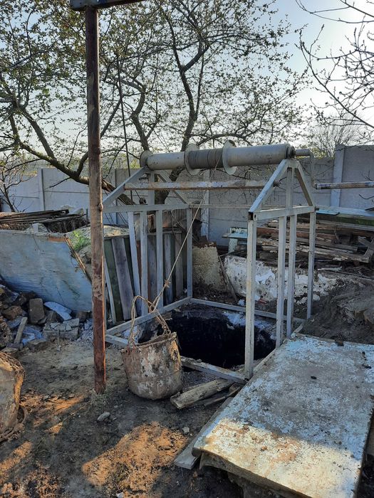 Продам  дачу. Заміський  будинок