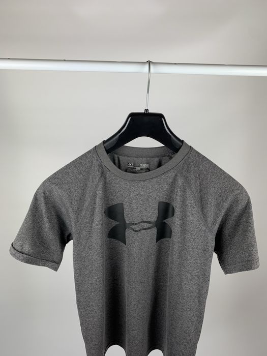 Футболка Under Armour