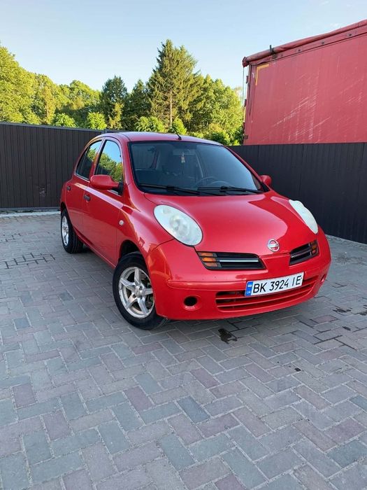 Nissan Micra надійне та економне авто