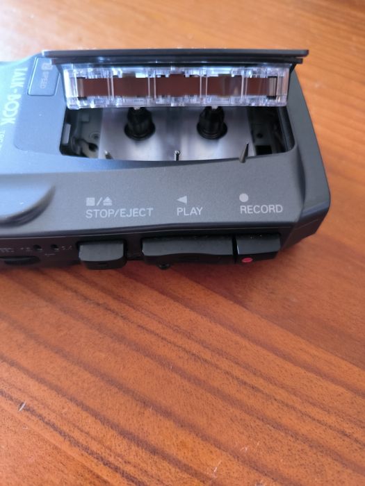 Sanyo Omron Microcassette Recorder - Modelo MC-60