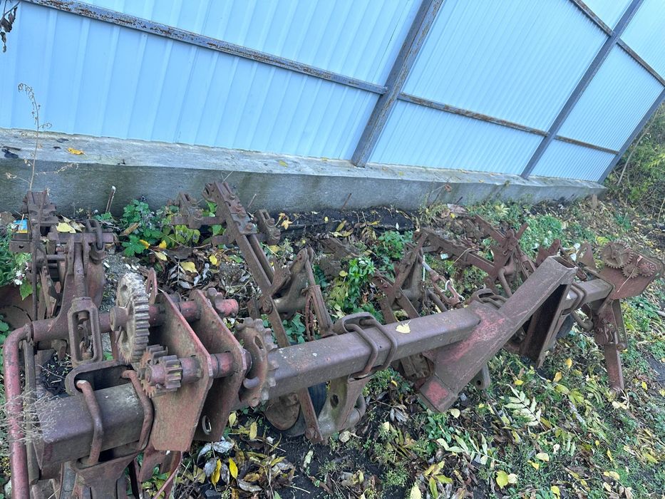 Продам  МТЗ 80та причіпні ДО нього  все всправне