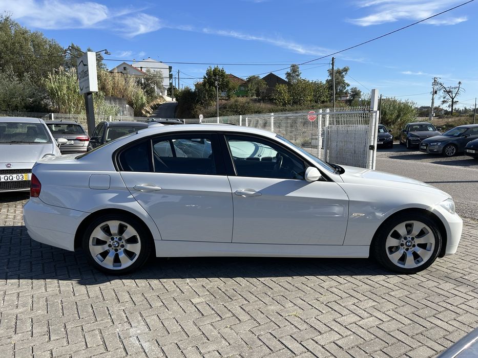 BMW 318d - Distribuição e Bimassa + Garantia