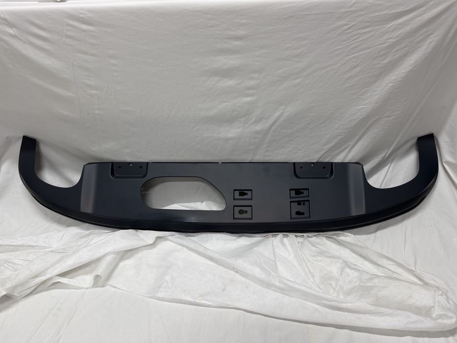 Dyfuzor Tylnego Zderzaka VOLVO V90 S90 Hybrid LIFT 20r.- NOWY