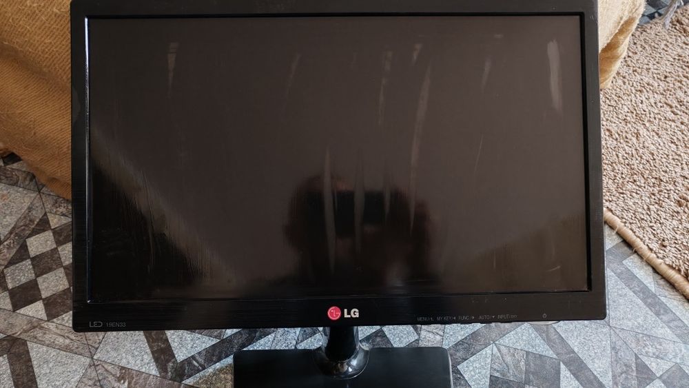 Монітори 19 дюймів philips, LG, Samsung, Acer, Asus