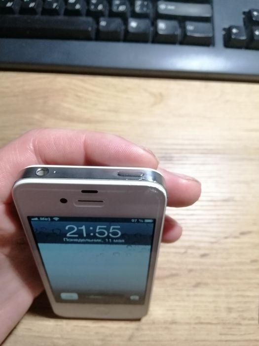 IPhone 4s на ios 6.1.3 працює Telegram та YouTube