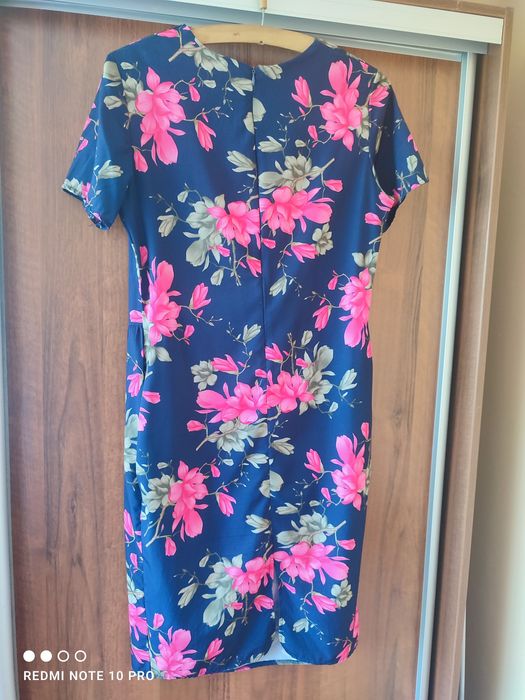 Плаття синє з квітами