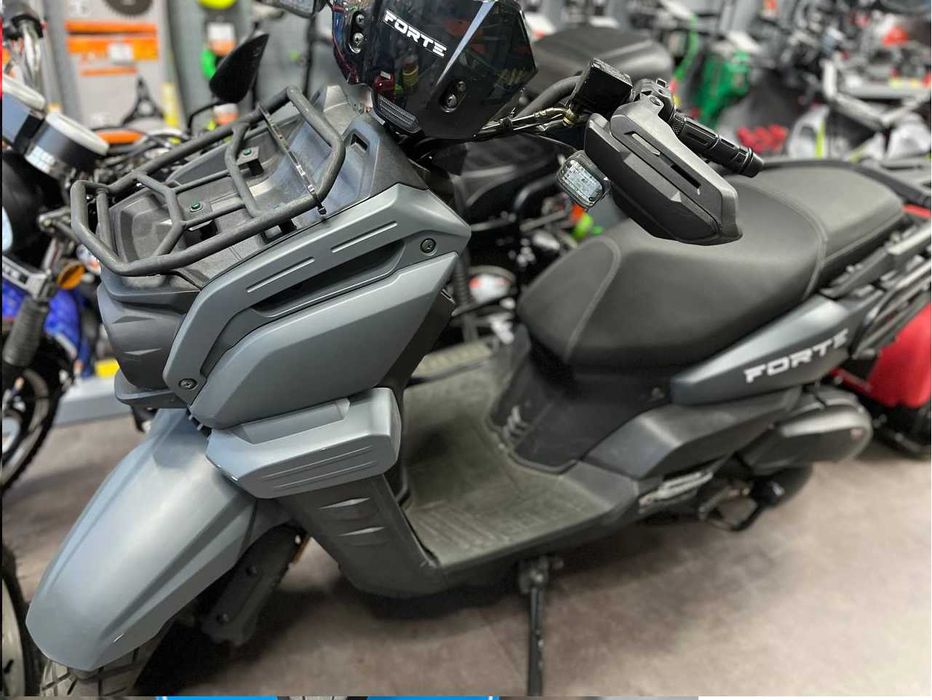 Мотоцикл скутер FORTE UNICORN