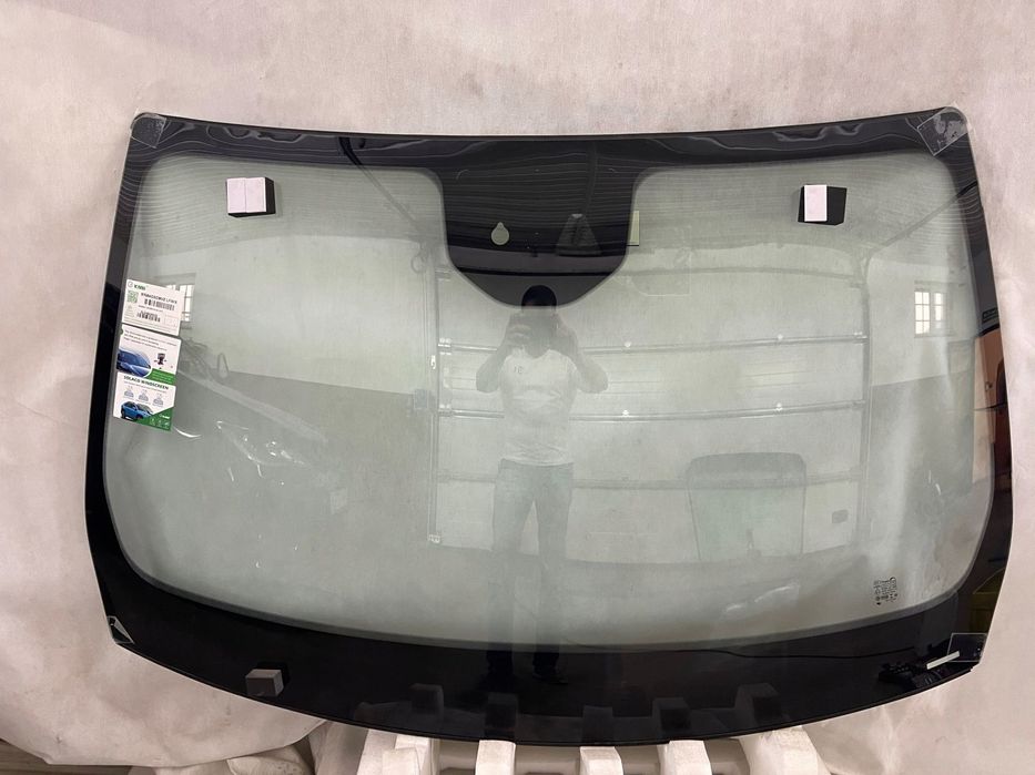 szyba przednia czołowa maserati levante sensor kamera acoustic po 2016