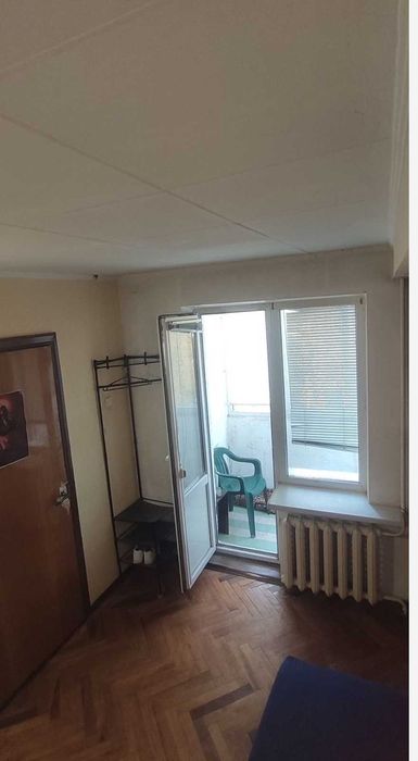 Оренда ізольованої кімнати вул. Пасічна .  Для хлопця. Без власників